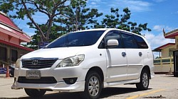 toyota innova taxi